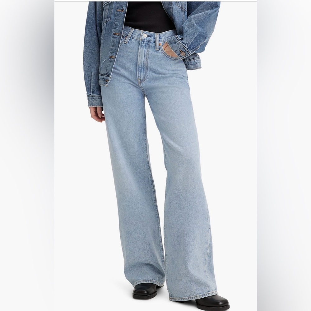 Levis Ribcage High Wait Wide Leg Jeans